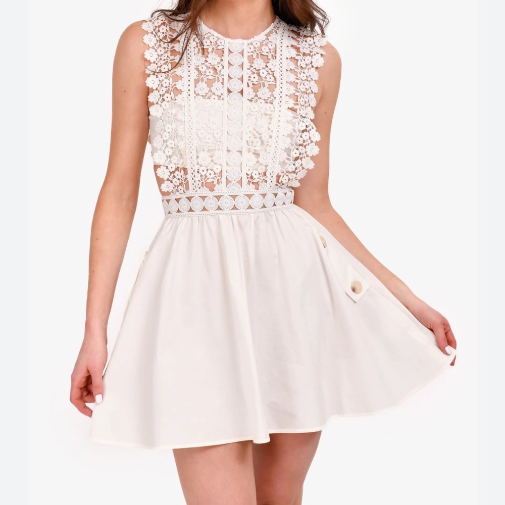 Mini dress